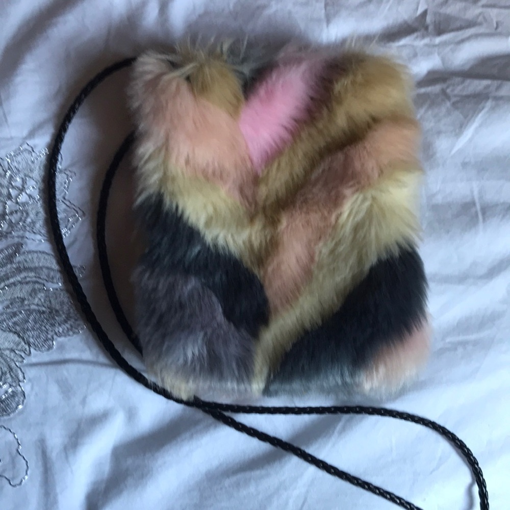 Vintage fur crossbody bag